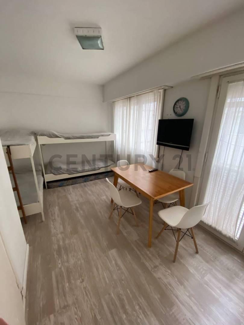 VENTA! Monoambiente al contrafrente muy luminoso — foto 1