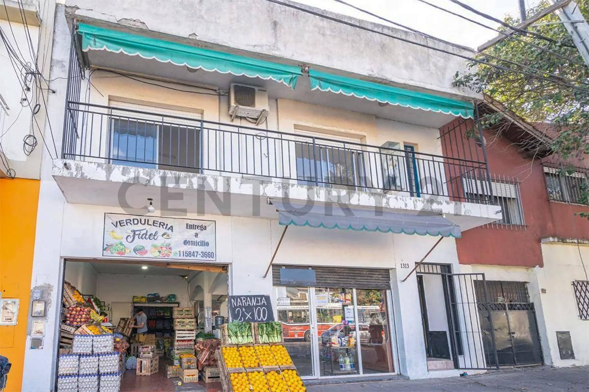 Venta Multifamiliar 3 ambientes mas local comercial ( Financia 40% directo) Oportunidad — foto 1