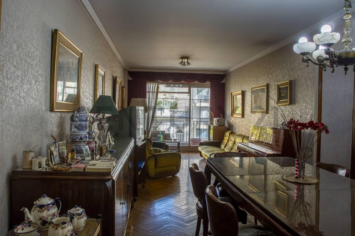 VENTA DPTO 5 AMB + DEPENDENCIA EN FLORES APTO CRÉDITO — foto 1