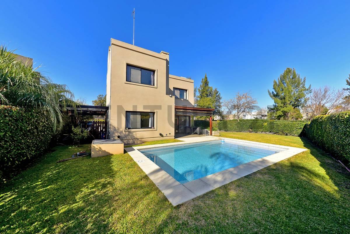 VENTA CASA 5 AMBIENTES APTA CRÉDITO CON JARDÍN Y PILETA EN LA CAÑADA DE PILAR — foto 1