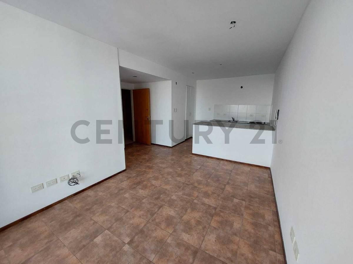 Alquiler departamento dos dormitorios — foto 1