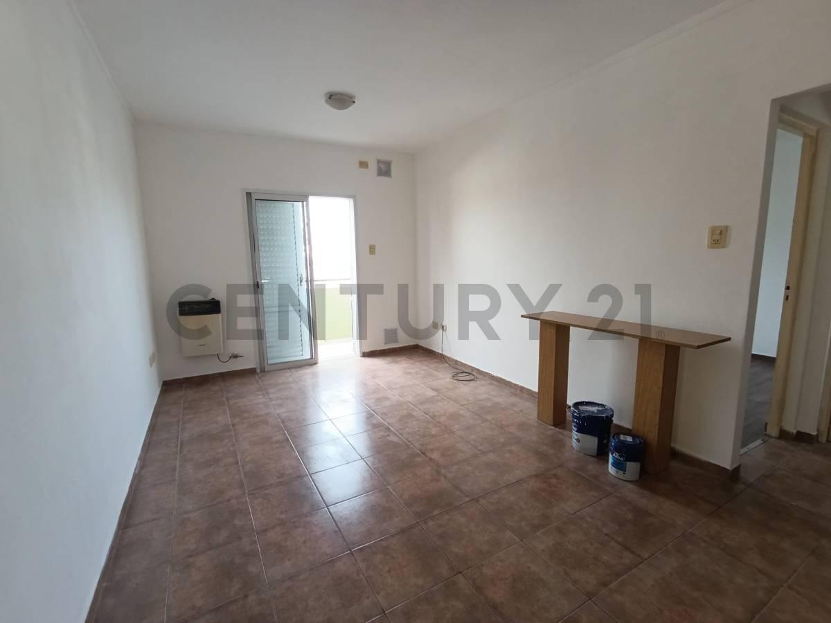 SE VENDE DEPTO CON TODOS LOS SERVICIOS EN RAFAELA — foto 1