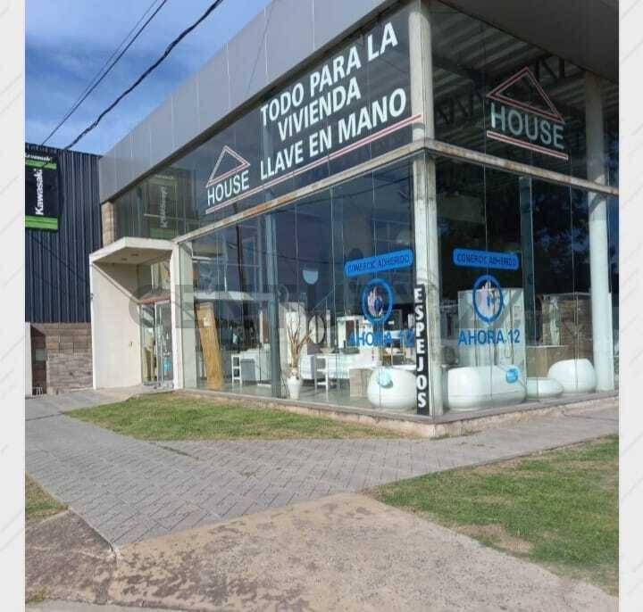 Se vende Local Comercial sobre ruta en Rafaela — foto 1