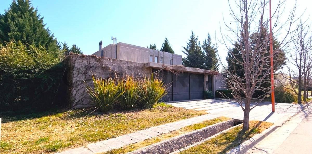 VENTA CASA CIPOLLETTI MANZANAR MILLENIUM — foto 1