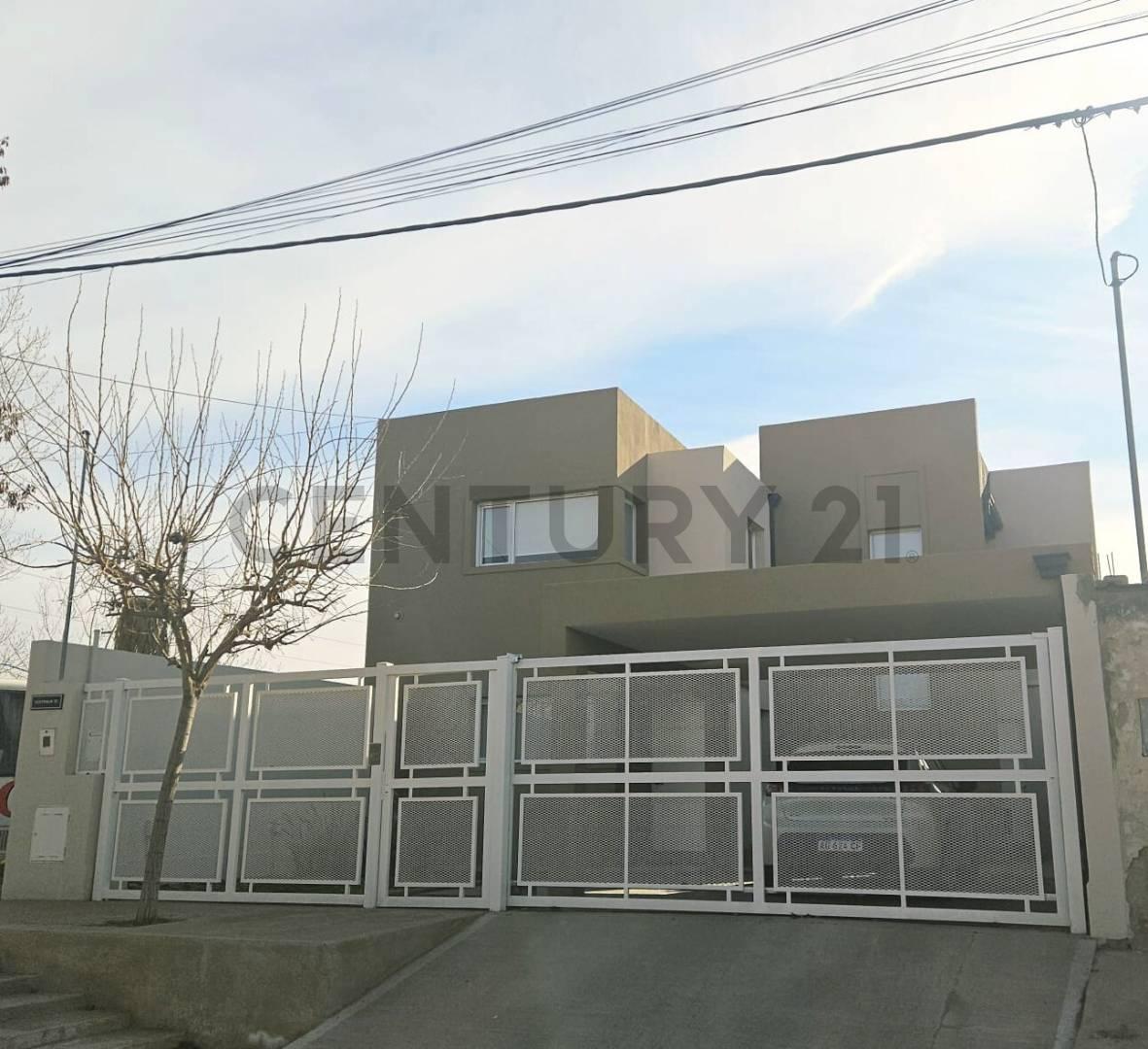 VENTA CASA 3 DORMITORIOS – PATIO – PILETA - BARRIO RINCON DE EMILIO – NEUQUEN – APTA CREDITO — foto 1