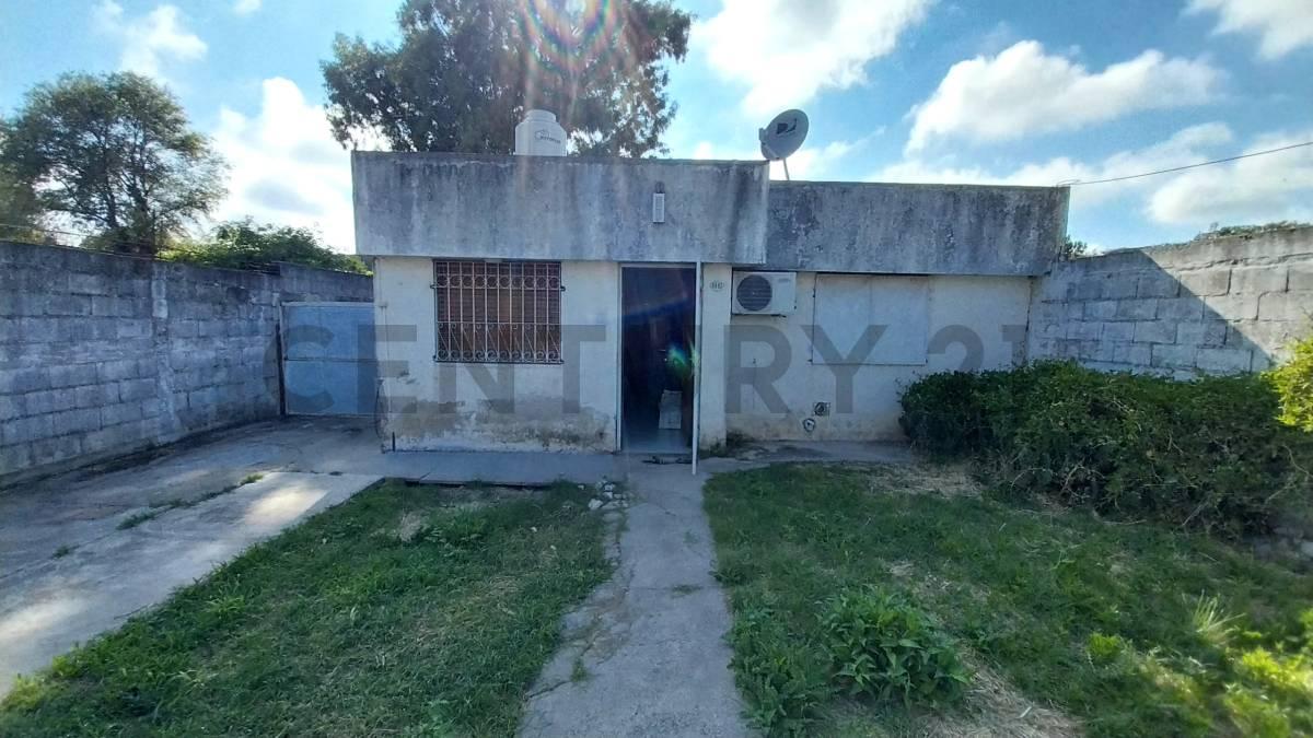 OPORTUNIDAD Casa de 107 m2 cubiertos a RECICLAR en Rio Cuarto — foto 1