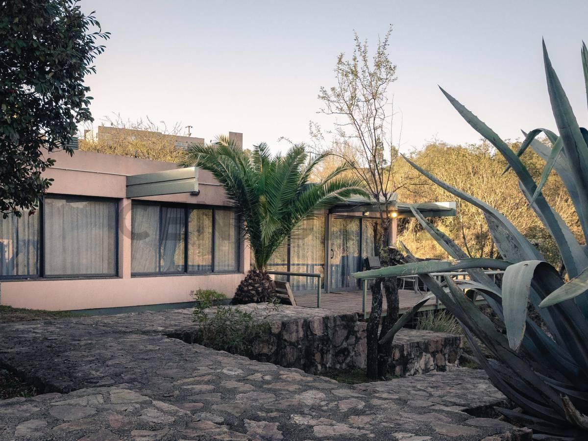 EXCLUSIVO DEPARTAMENTO DE 2 DORMITORIOS CON VISTA PANORÁMICA AL LAGO EN VILLA DEL LAGO – VCP — foto 1