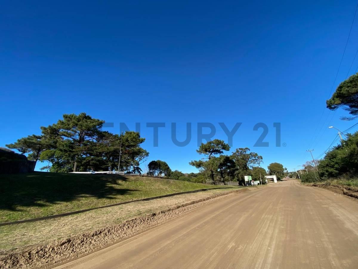 LOTE EN VENTA DE 400 m2 EN BARRIO PRIVADO LEMU — foto 1
