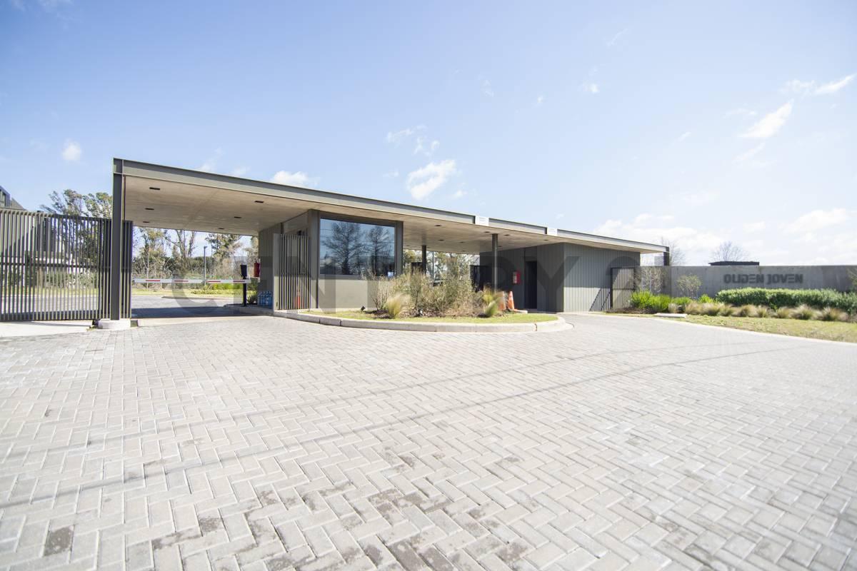 Barrio Cerrado Townhouse Oliden Joven EIDICO Pileta Solarium Parrilla Jardín Cochera - Del Viso — foto 1
