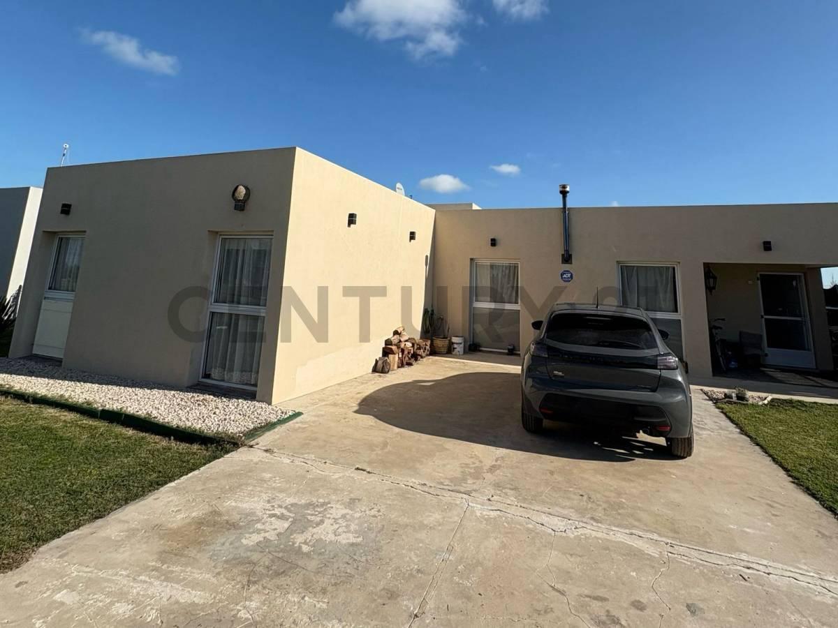 CASA 5 AMBIENTES CON PISCINA EN CLUB DE CAMPO LA FAUSTINA — foto 1