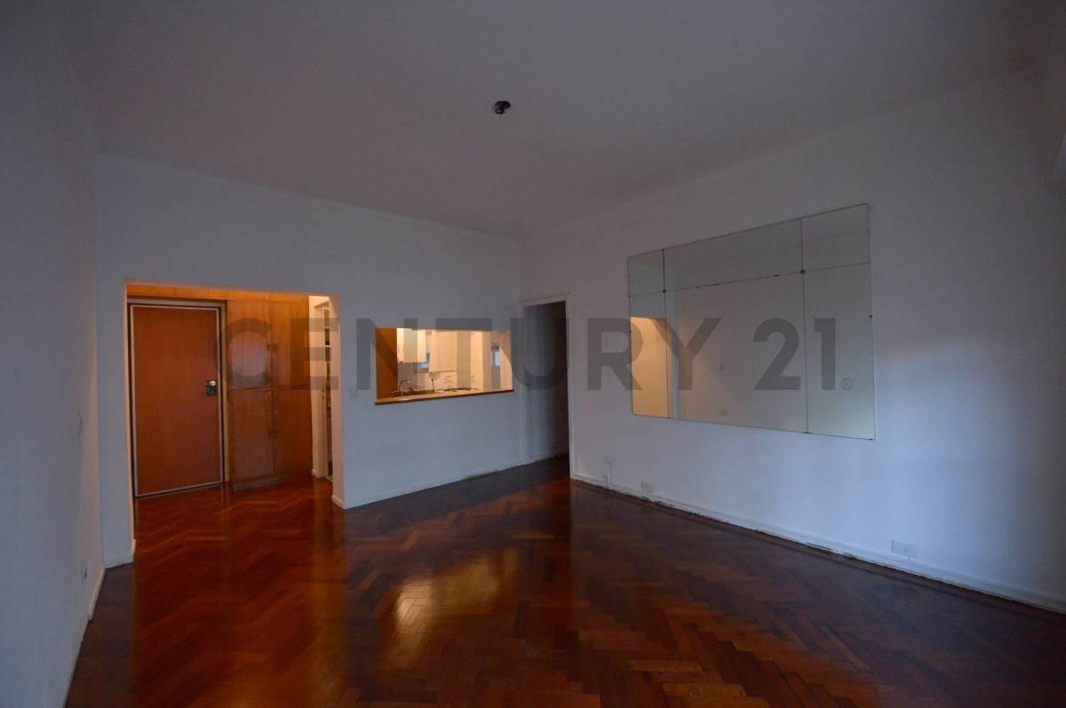 Excelente departamento de 3 ambientes en ubicación privilegiada – Apto profesional — foto 1