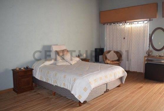 Venta casa de 4 ambientes con local comercial en San Miguel del Monte — foto 1