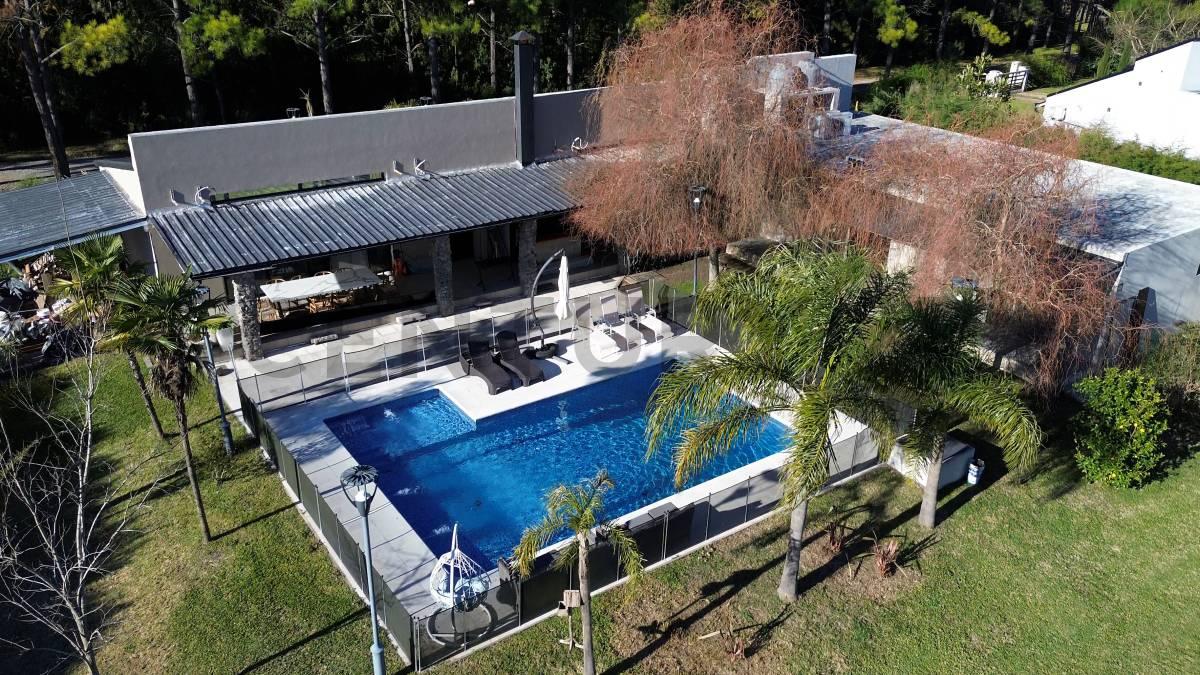 Lago Argentino 397, Campana, Buenos Aires, Argentina — foto 1