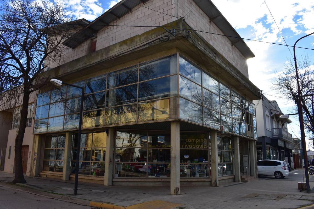 LOCAL COMERCIAL EN VENTA | ESQUINA ESTRATÉGICA EN VENADO TUERTO — foto 1