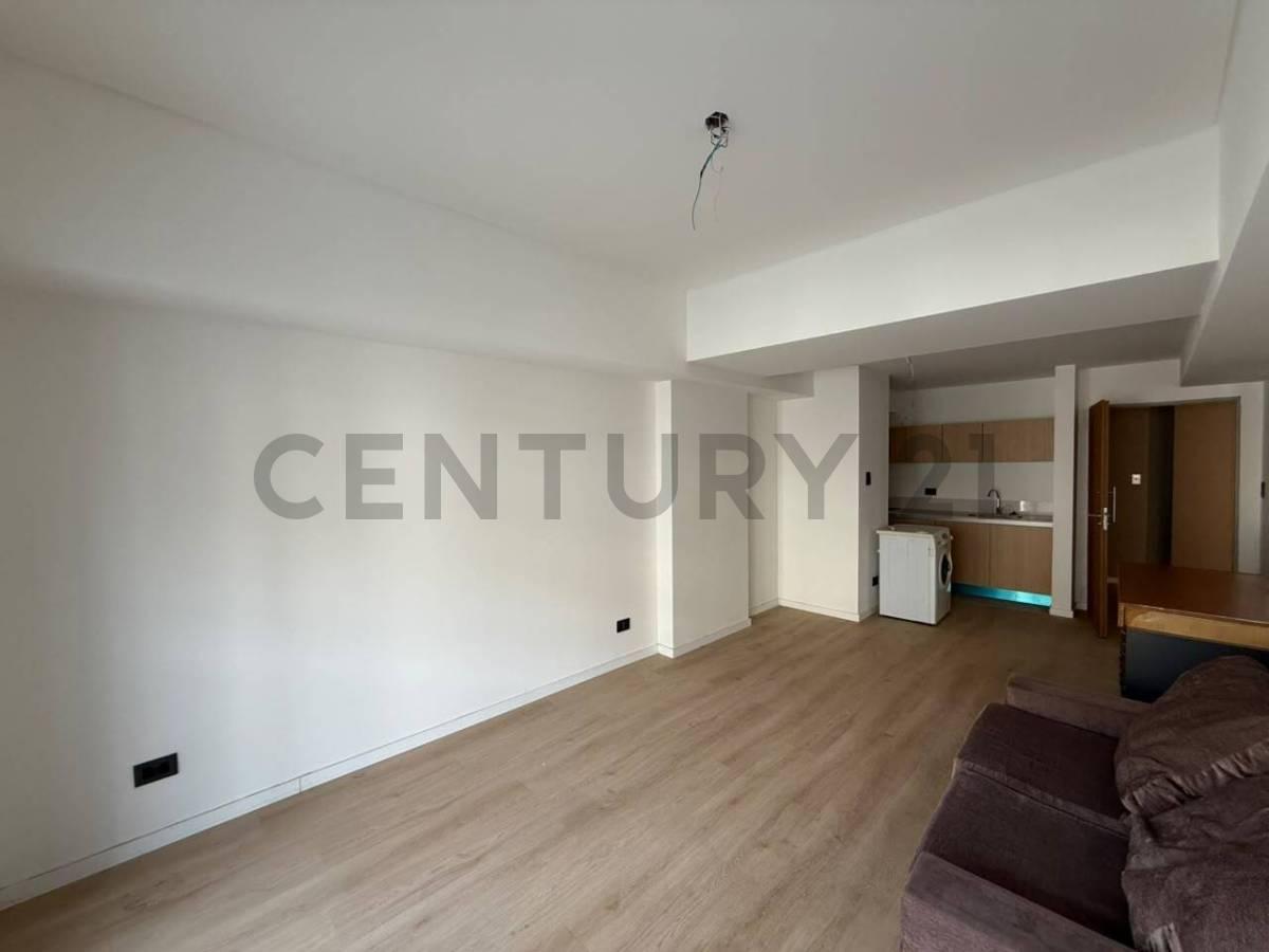 Alquiler oficina comercial 61m2 - Villa del Parque — foto 1