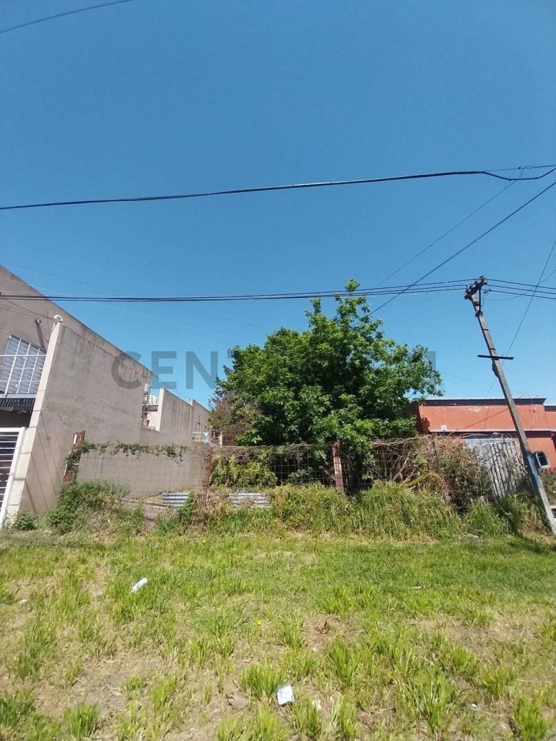 Terreno a la venta en Los Hornos — foto 1