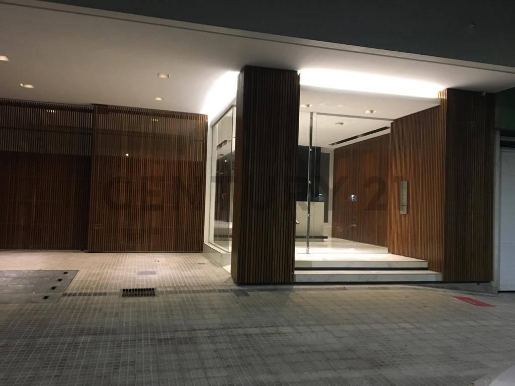 Departamento 1 dormitorio en alquiler con cochera en La Plata — foto 1