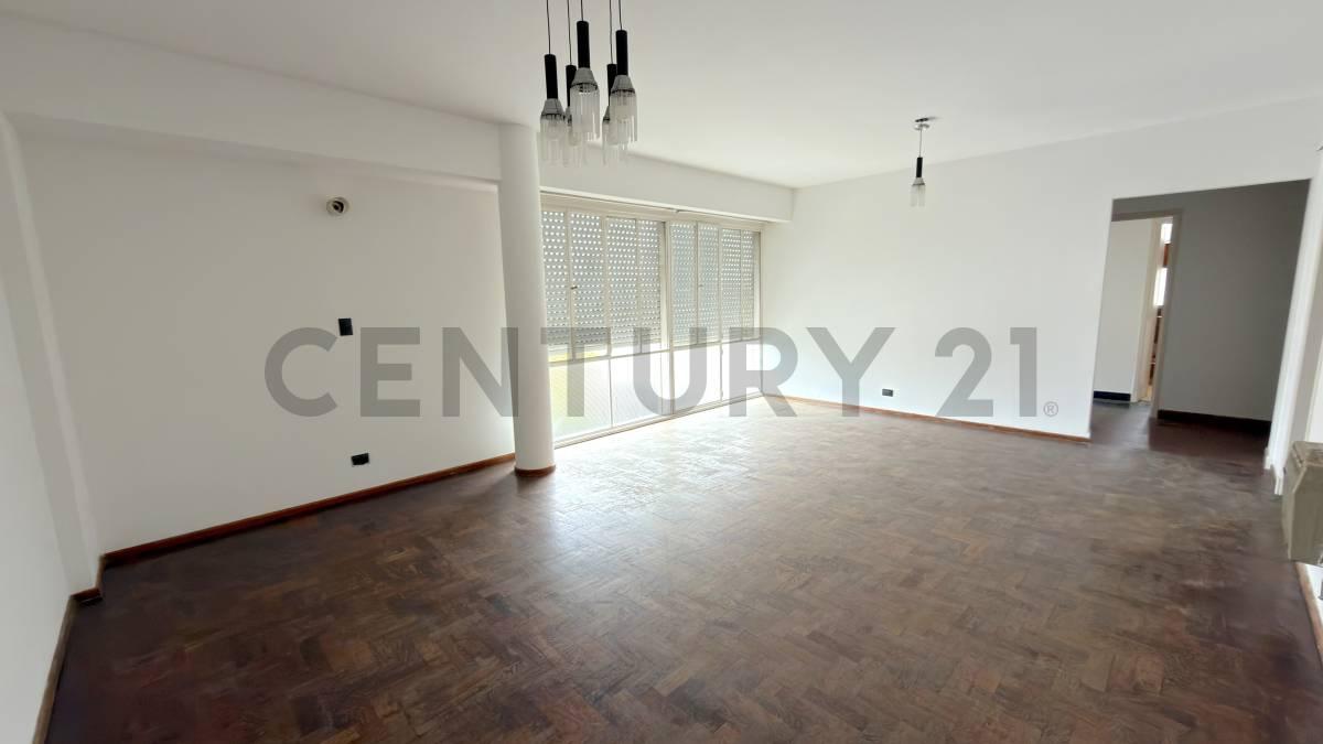 Departamento céntrico de 4 ambientes en ubicación privilegiada — foto 1
