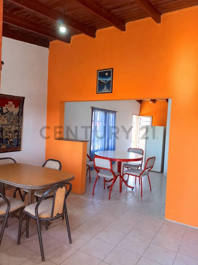 EN VENTA casa de 3 dormitorios en RUFINO + terreno lindero — foto 1