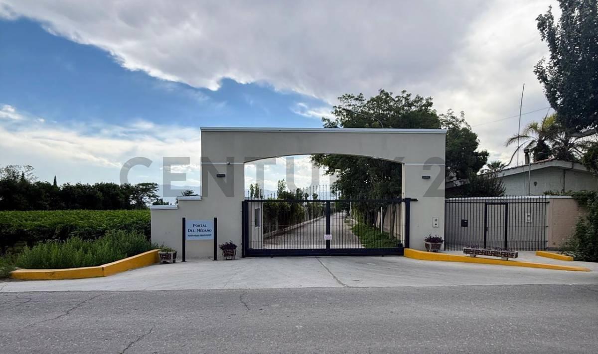 Lotes 4 y 8 en Barrio Privado PORTAL DEL MEDANO — foto 1