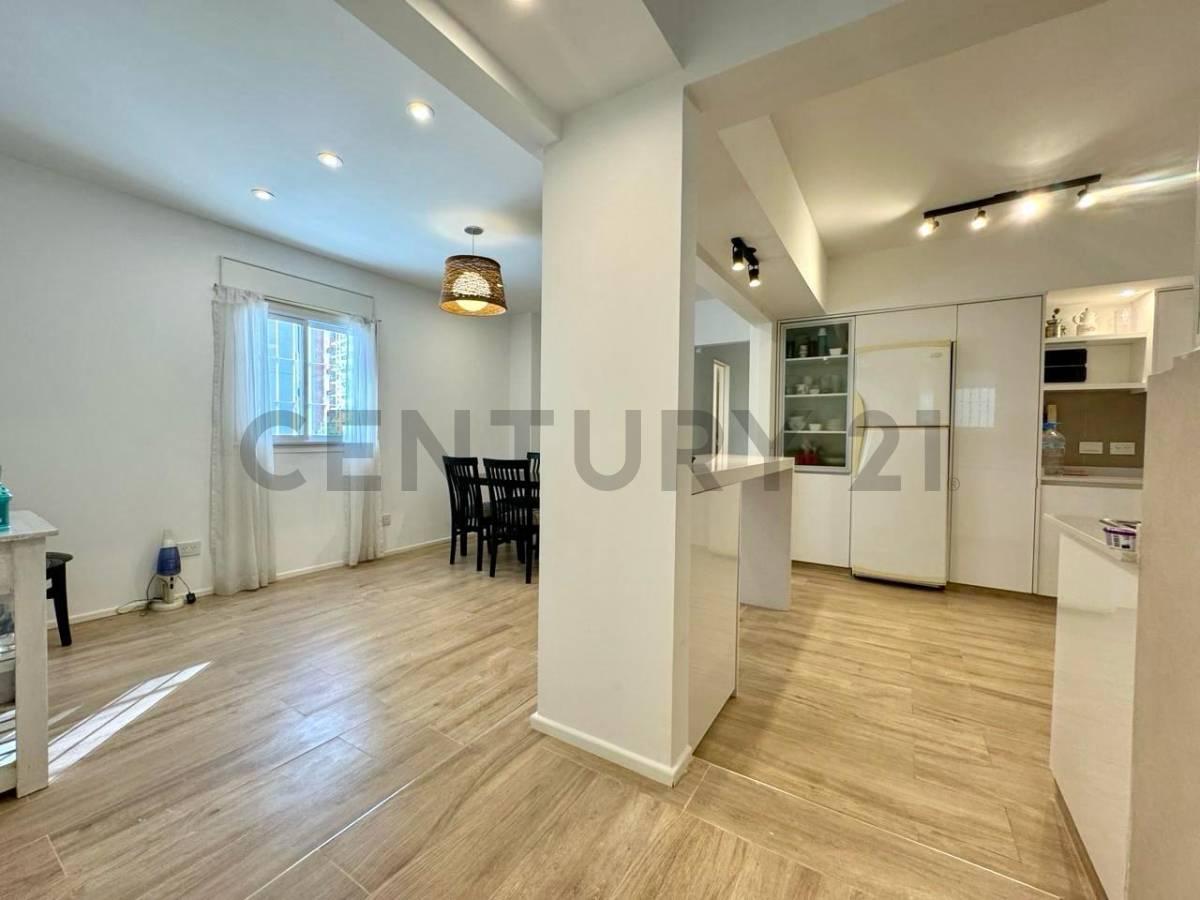 Alquiler de semipiso de 3 ambientes y escritorio, en Vicente Lopez — foto 1