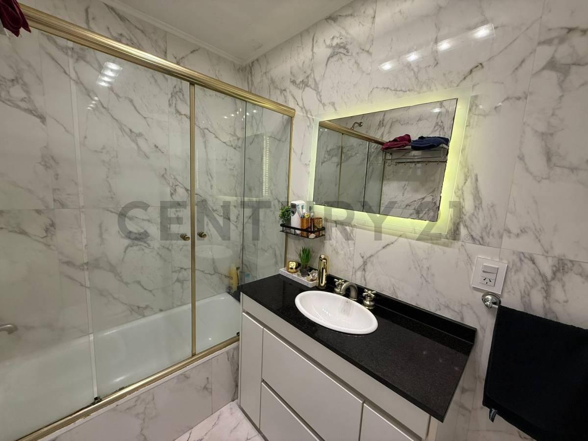 VENTA DEPARTAMENTO 4 AMBIENTES CON COCHERA EN RECOLETA - ACEPTA PERMUTA — foto 1