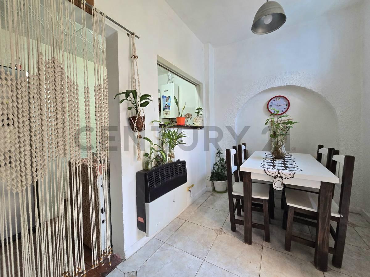 VENTA PH DE 3/4 AMBIENTES CON TERRAZA EN PATERNAL — foto 1