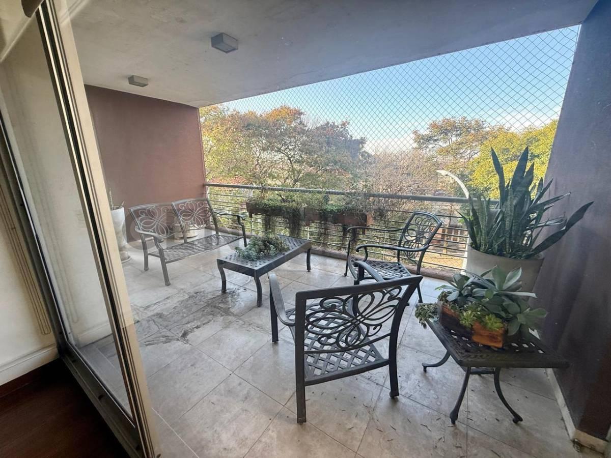 Venta departamento 5 ambientes en Flores — foto 1
