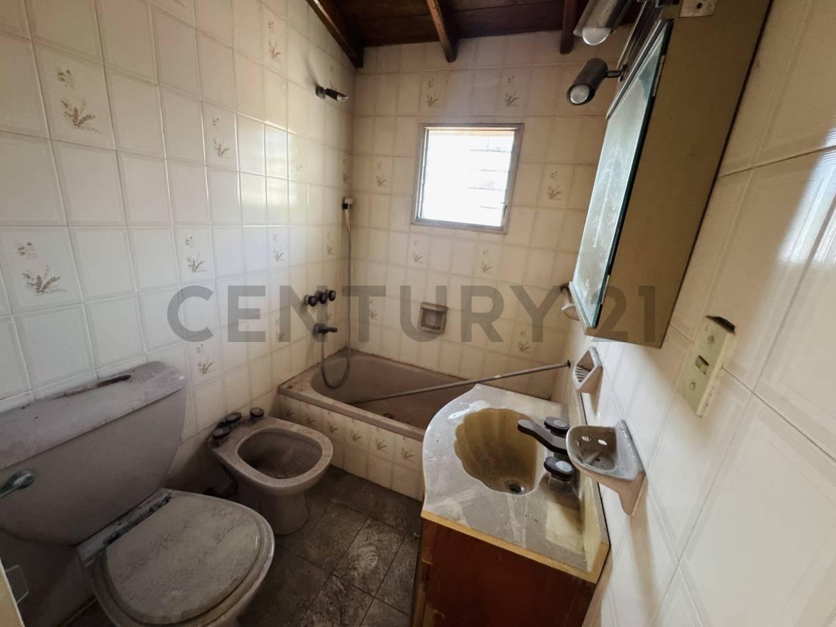 VENTA - PH 3 AMBIENTES - A REFACCIONAR - TERRAZA - SAAVEDRA — foto 1