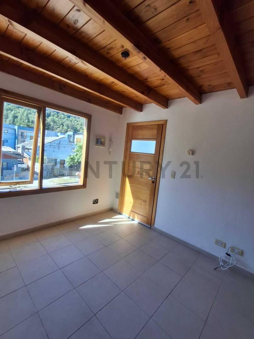 VENTA DEPARTAMENTO SAN MARTÍN DE LOS ANDES. CASCO CENTRICO — foto 1