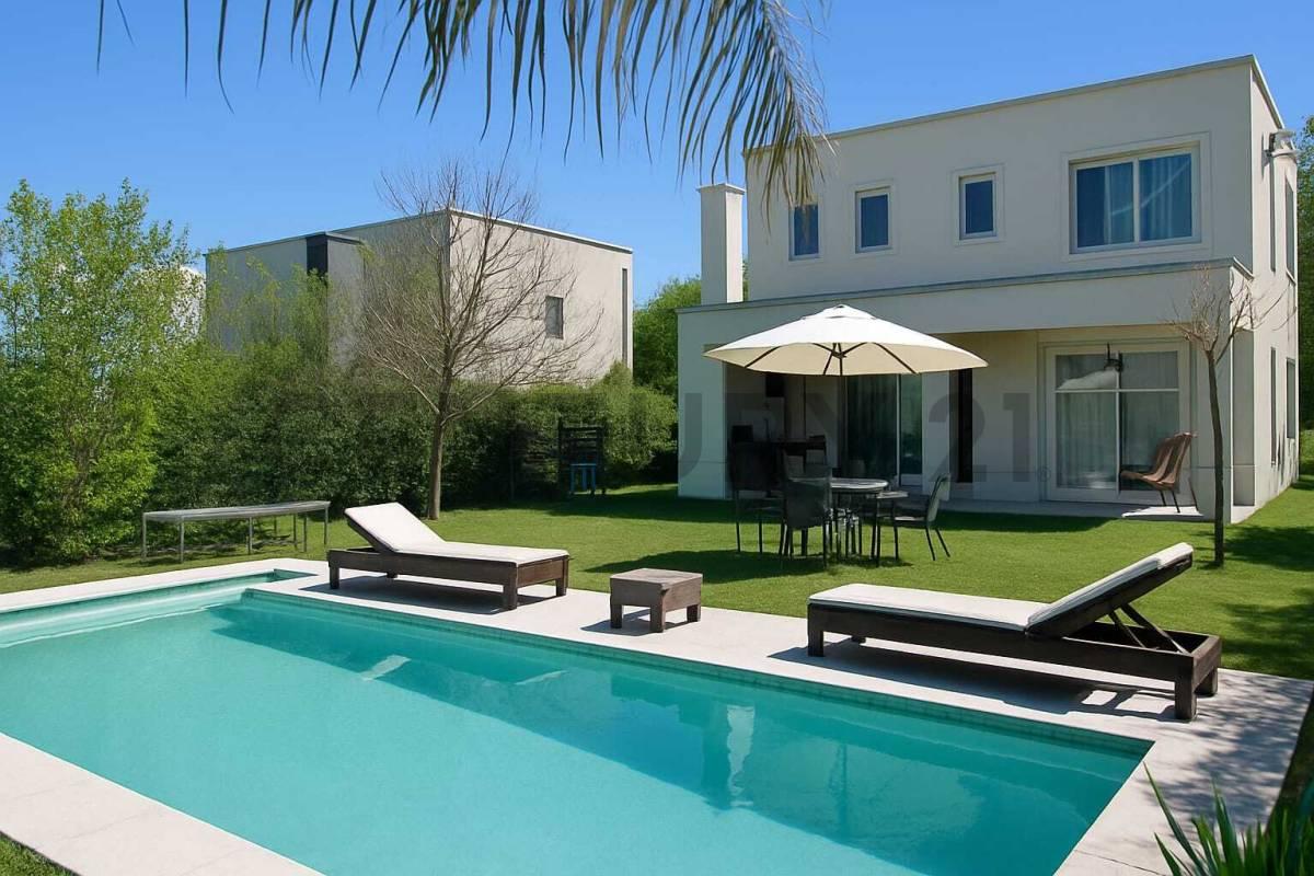 CASA CON PILETA EN SANTA GUADALUPE — foto 1