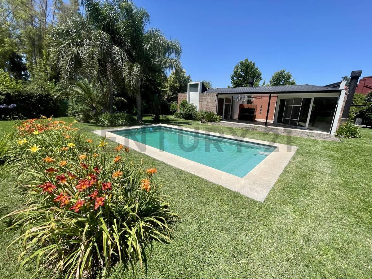 Casa en VENTA, 4 ambientes, Soles del Pilar — foto 1