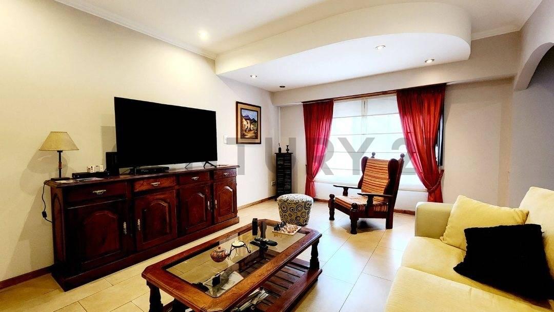 VTA PH TIPO CASA 4 AMB A. CREDITO PERMUTA — foto 1