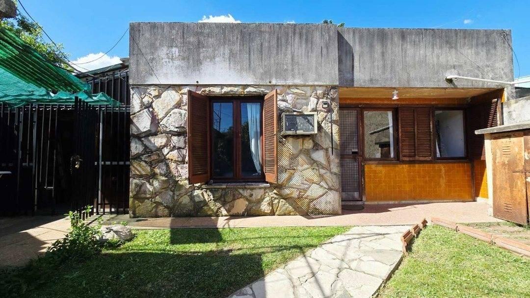 VENTA PH 3 AMB CON COCHERA MORÓN - PERMUTA — foto 1