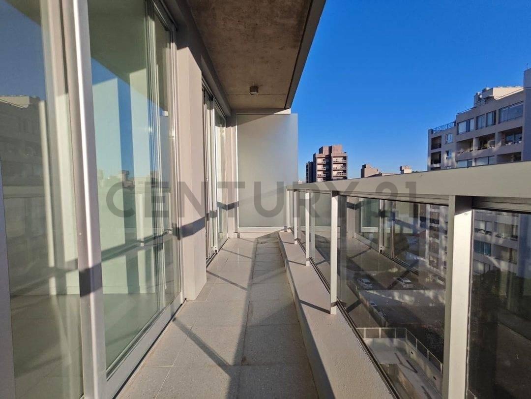Departamento de 2 amb. a estrenar con doble balcón, amenities y excelente ubicación en San Martin — foto 1