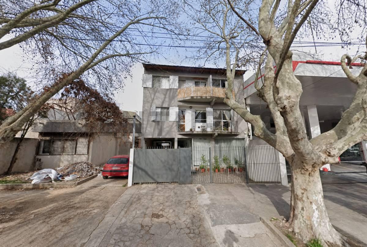 Venta Local Banfield Lomas De Zamora A Estrenar 128 m2 A Metros de Av. H. Yrigoyen — foto 1