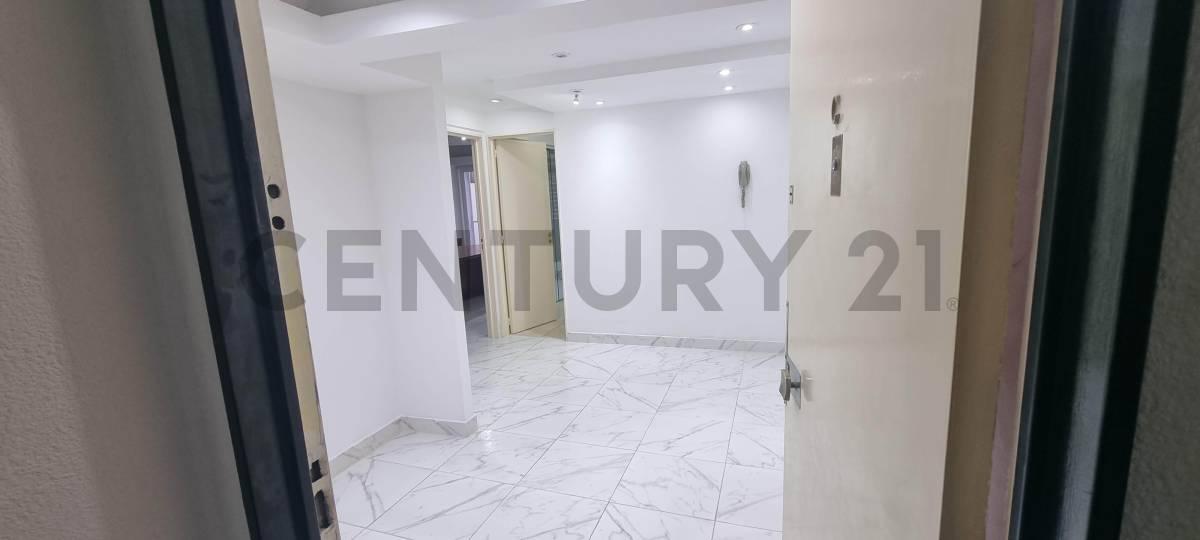 Alquiler Oficinas 2 o 3 Ambientes Balcón Av. Corrientes San Nicolás — foto 1