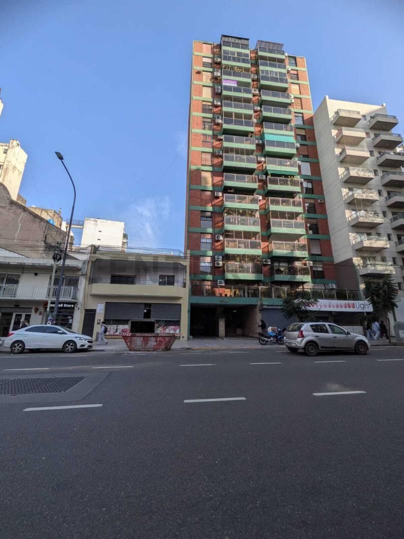 VENTA departamento 3 ambientes en almagro + 2 cocheras y balcón corrido — foto 1