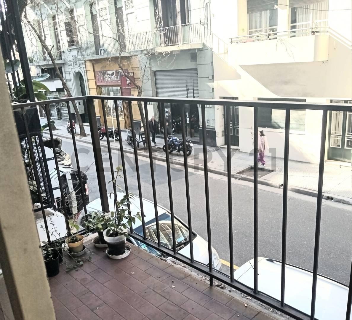 ALQUILER DEPARATAMENTO BALCÓN — foto 1