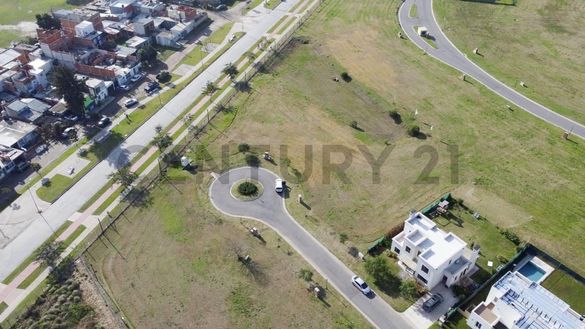 NUEVO VALOR || VENTA DE LOTE DE 705 M² EN VILLAGE JOVEN | BELLA VISTA — foto 1
