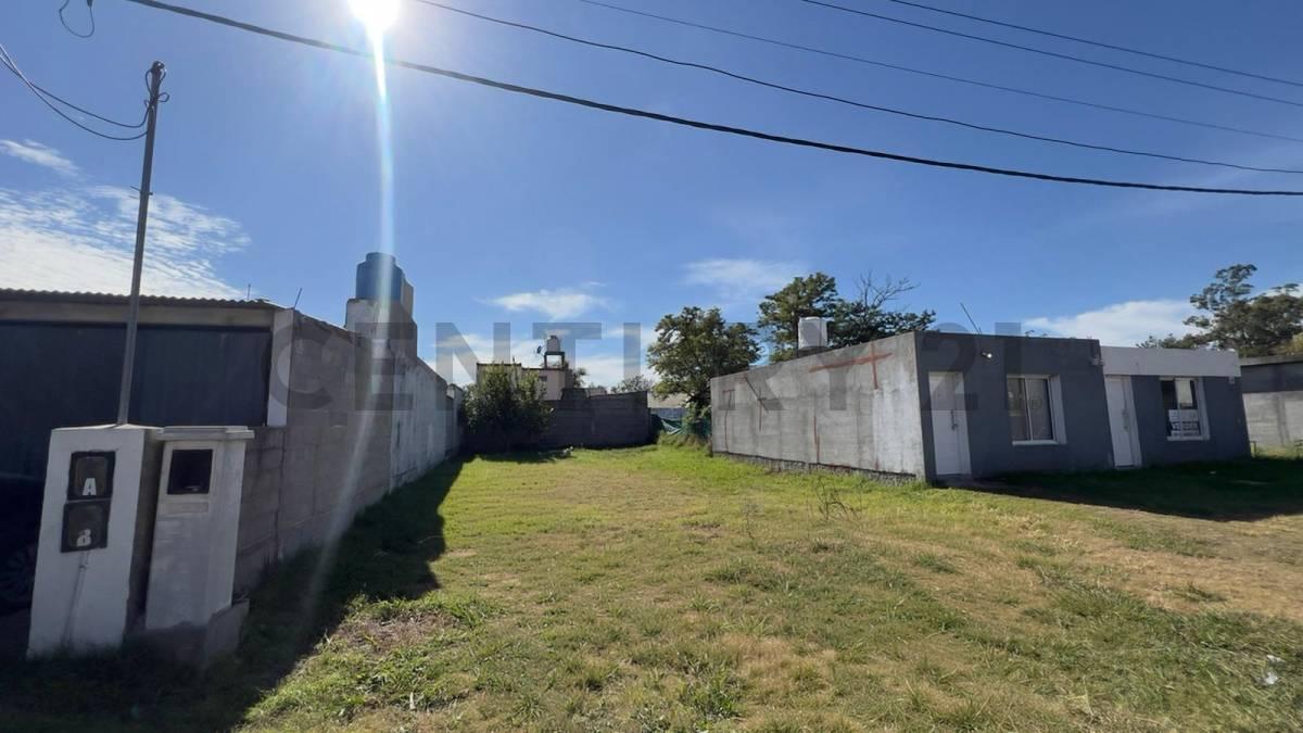 Venta De Terreno 250 m² En Barrio Siloé - Villa Esquiú — foto 1