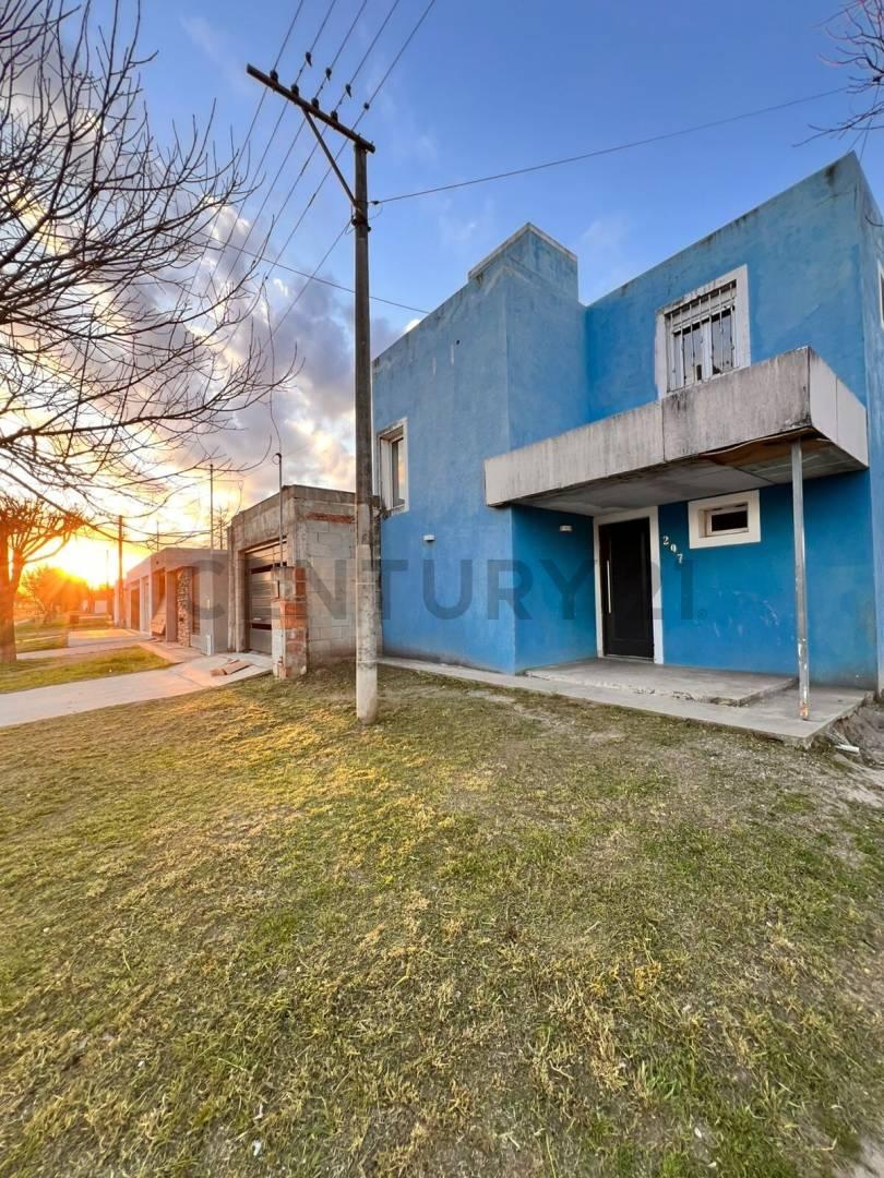 CASA DE DOS PLANTAS EN VENTA | 120 m² CUBIERTOS SOBRE TERRENO DE 250 m² | LAS PERDICES, CÓRDOBA — foto 1