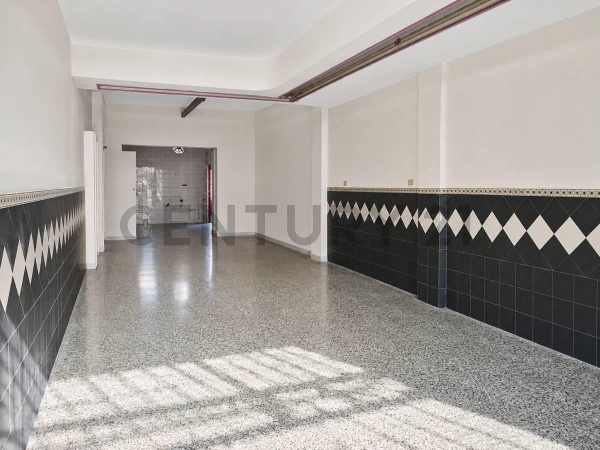 VENTA LOCAL SAN ISIDRO CON FONDO — foto 1