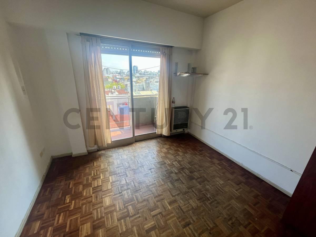 Monoambiente con balcón en Boedo — foto 1