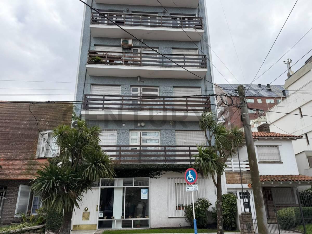 VENTA DEPARTAMENTO 2 AMBIENTES CON VISTA AL MAR — foto 1