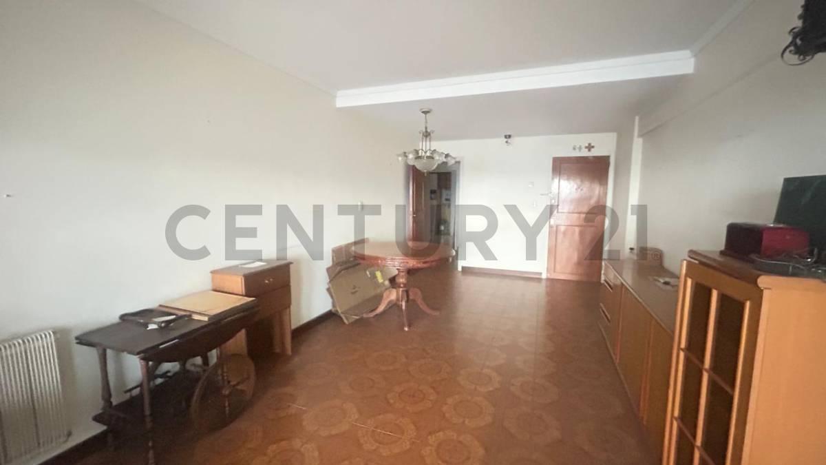 VENTA DEPARTAMENTO EDIFICIO CENTENARIO — foto 1
