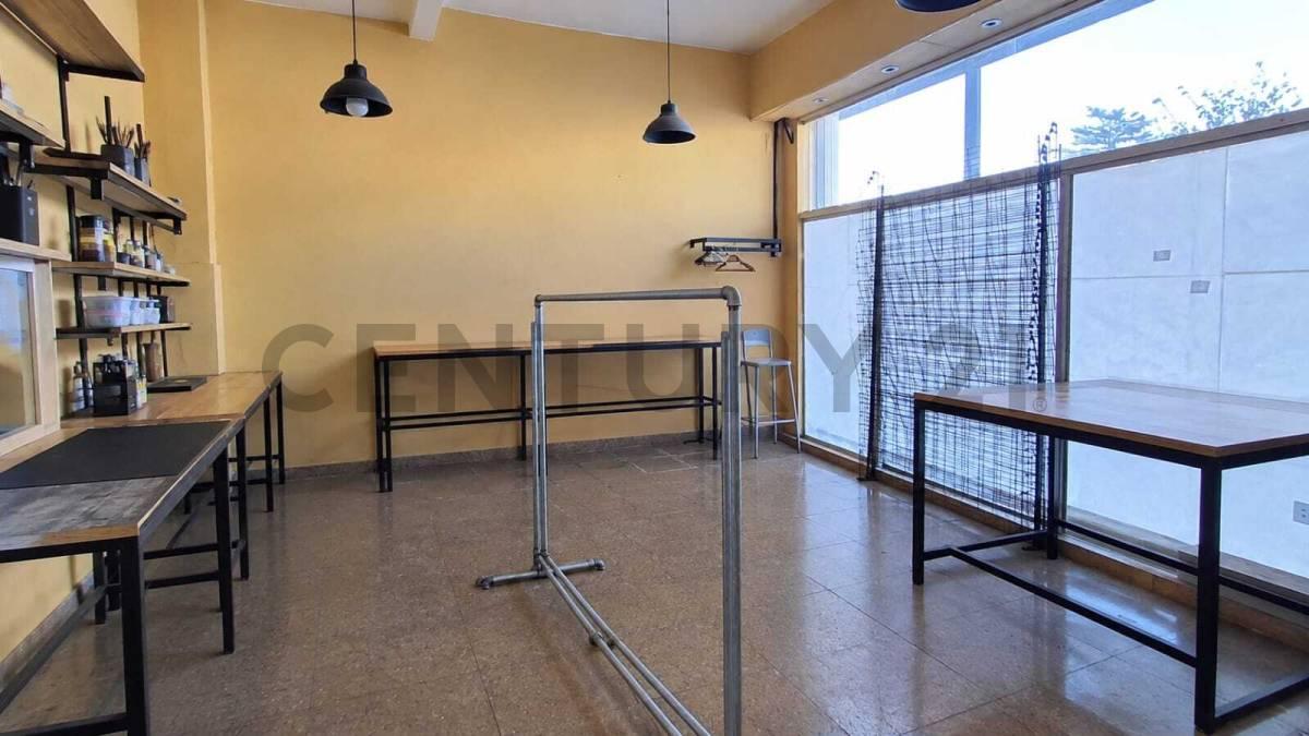 Alquiler de locales comerciales mas departamento — foto 1