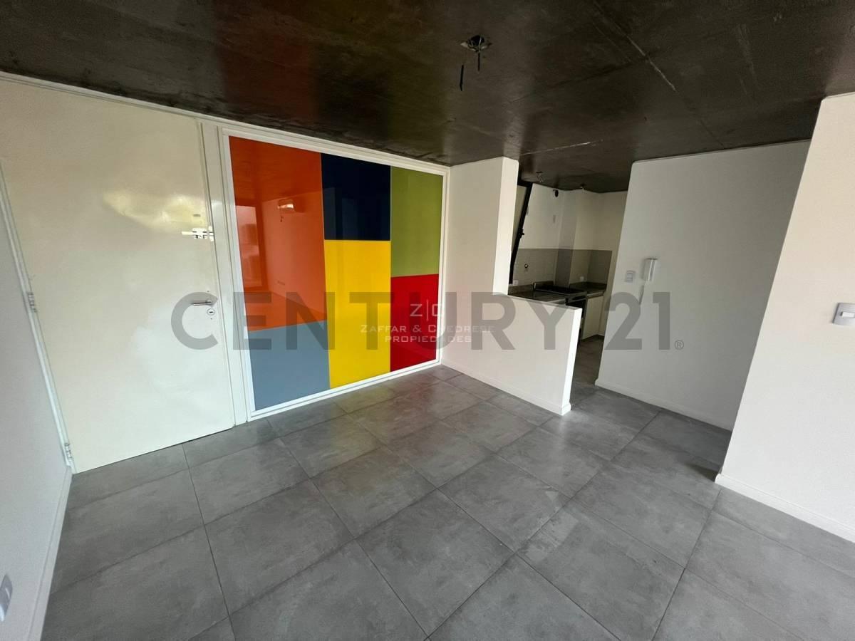 Excelente departamento de 1 dormitorio con placard — foto 1
