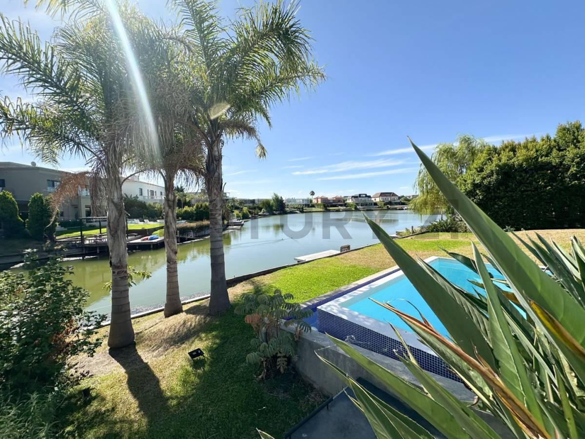 IMPECABLE CASA EN VENTA EN CABOS DEL LAGO. — foto 1
