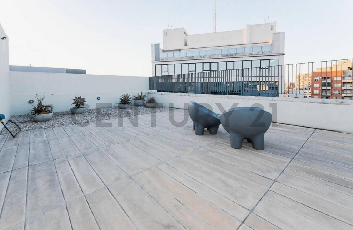 VENTA 2 AMBIENTES CON TOILETTE/ COCHERA/SOLARIUM — foto 1